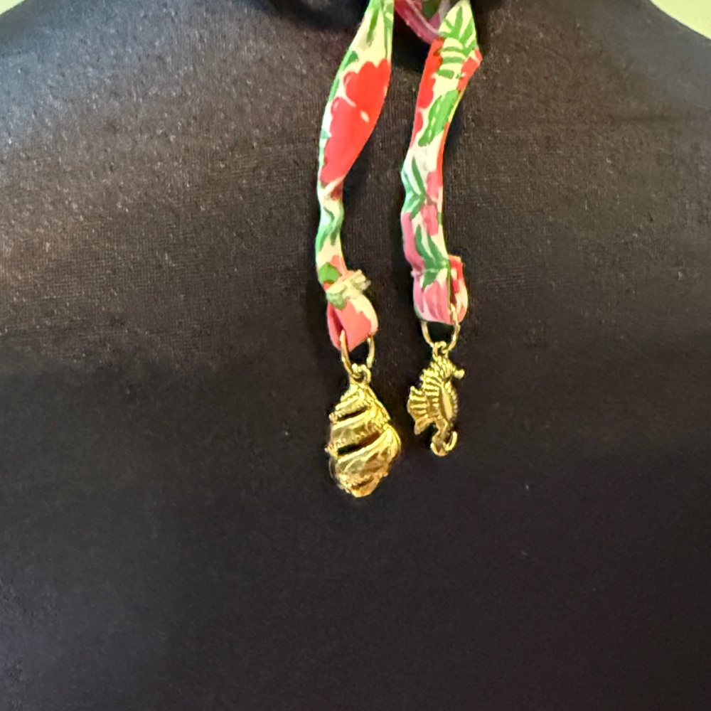 Lilly Pulitzer Floral Halter Bikini Top medium - Picture 5 of 7